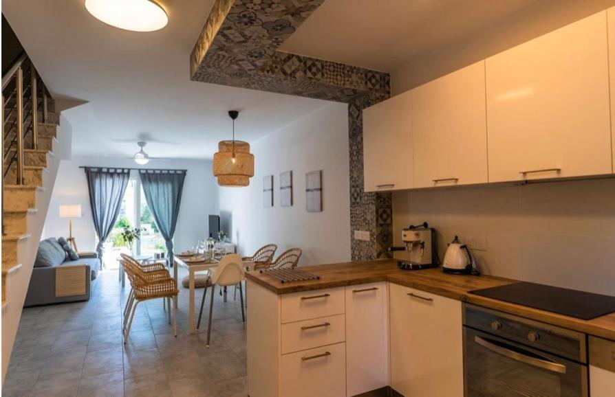 Holiday Cosy Home Paphos Eksteriør bilde